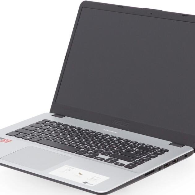 ASUS F505B AMD A9-9420 8 Go 128 Go SSD